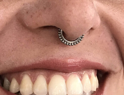 Betina Lazzarin – Body Piercing (69)